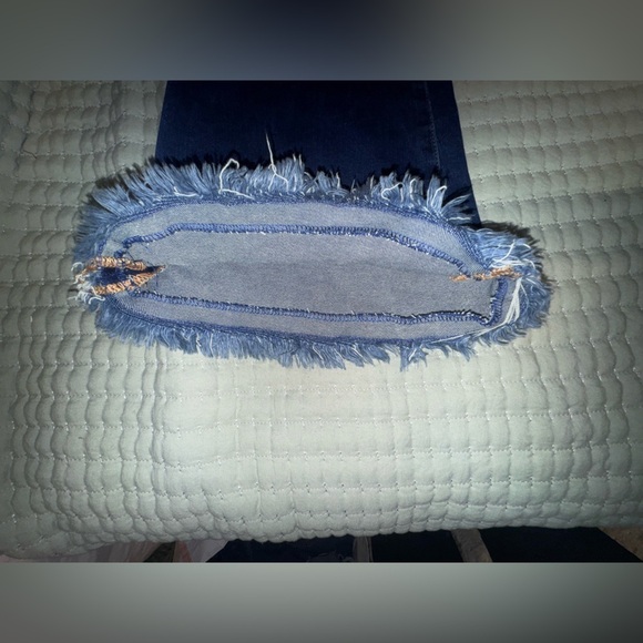 Risen Full Size High Rise Frayed Hem Flare Jeans. Size Jr 9. Dark blue. EUC - Picture 15 of 15